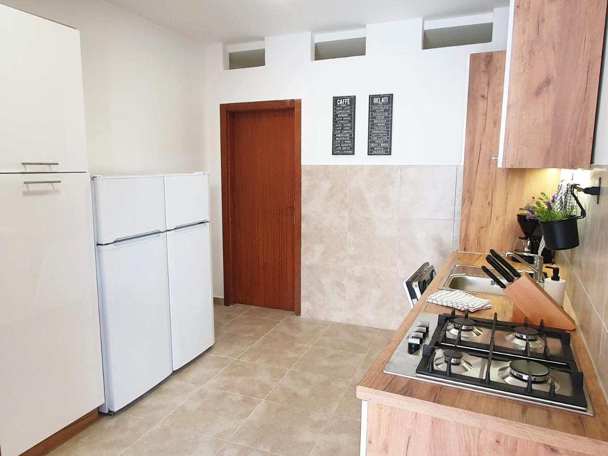 Villa Majda At The Paradise Beach Мурвиця Екстер'єр фото